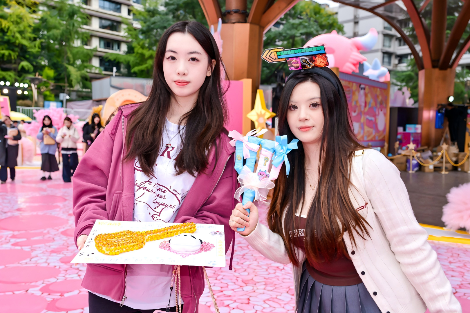 电竞与城市文化全城开运 胖胖龙好运乐园燃动成都(图6) 电竞与城市文化全城开运 胖胖龙好运乐园燃动成都(图6)