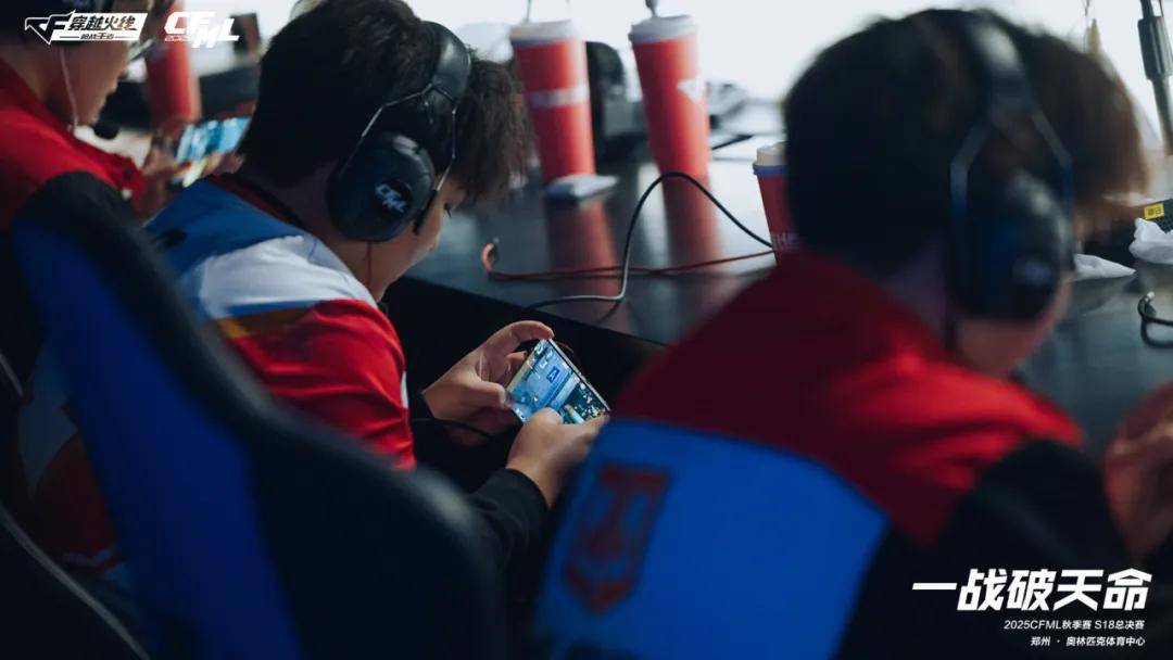 注册用户破4.5亿,这款10年长青的腾讯FPS手游还在步步为“赢”(图8) 注册用户破4.5亿,这款10年长青的腾讯FPS手游还在步步为“赢”(图8)