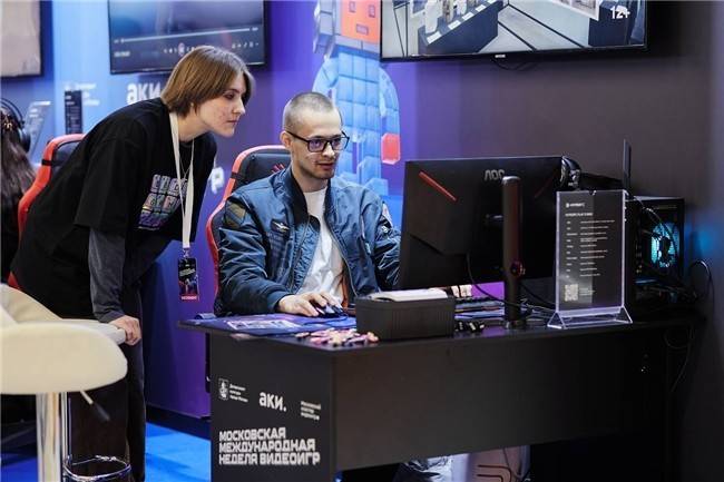 莫斯科国际游戏周圆满落幕 游戏中心开幕吸引超15万人次 (图2) 莫斯科国际游戏周圆满落幕 游戏中心开幕吸引超15万人次 (图2)